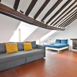 Estudio Estándar con Cama King